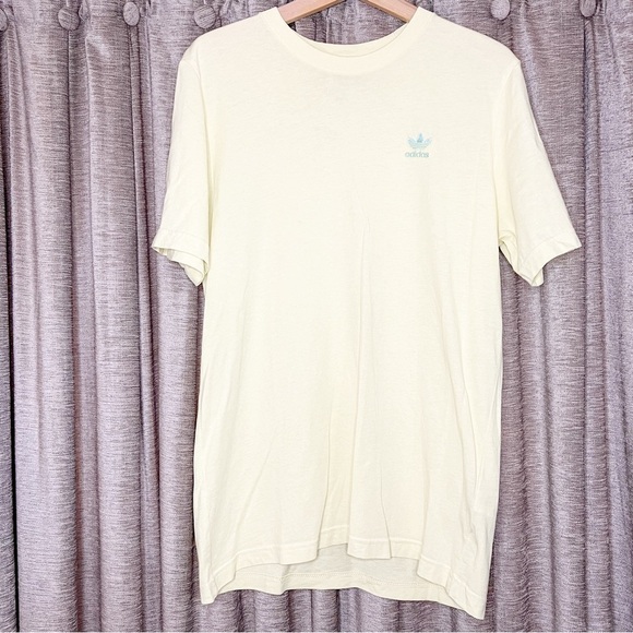 Adidas Men’s Trefoil Essentials Yellow Tint Short Sleeve T Shirt Size Small - Picture 1 of 11
